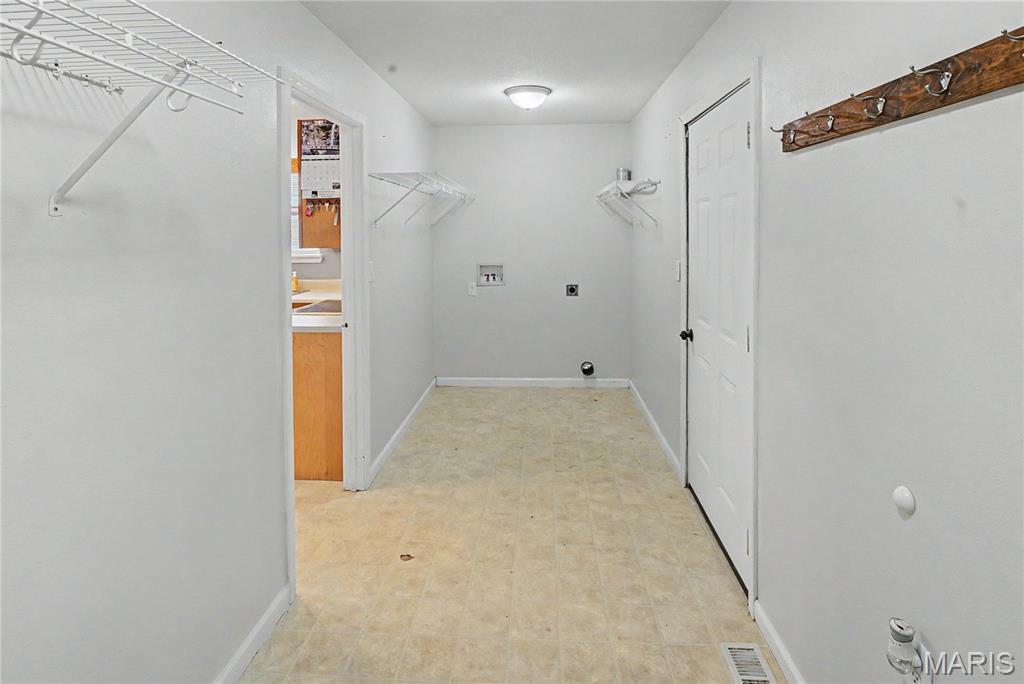 292 Arbor Circle Property Photo 14