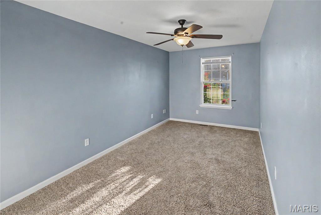 292 Arbor Circle Property Photo 18