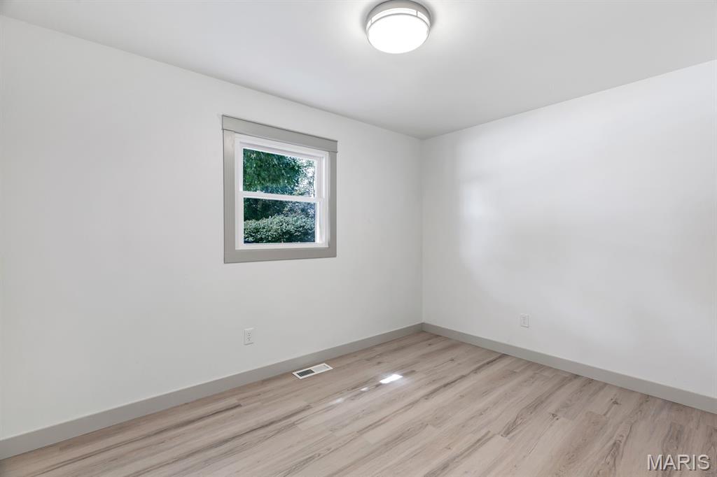 3424 La Salle Drive Property Photo 17