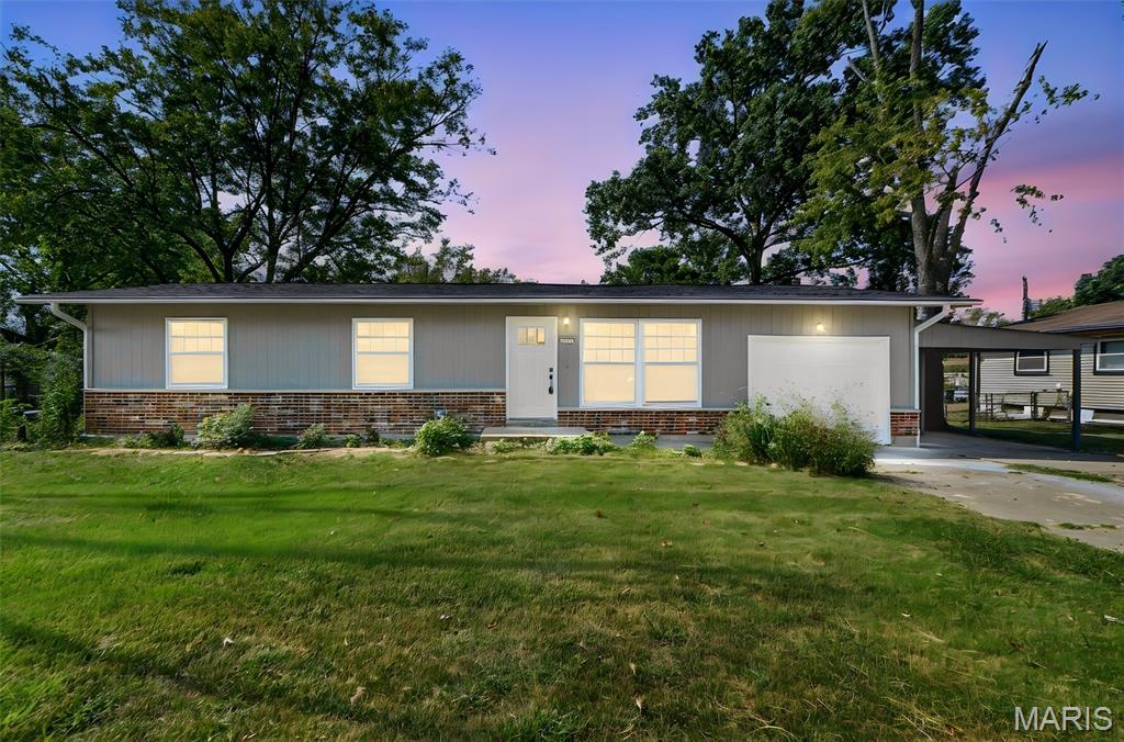 2271 Cessna Drive Property Photo 3