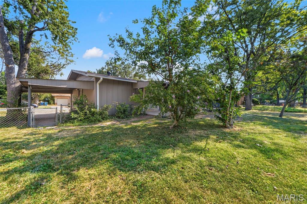 2271 Cessna Drive Property Photo 37