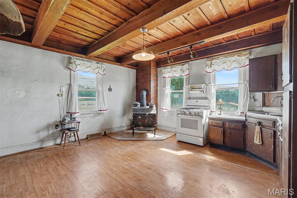 4176 Highway E Property Photo 28