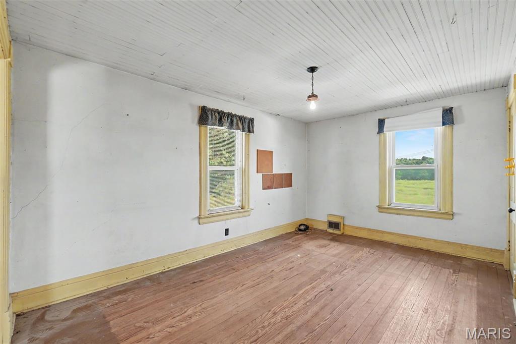4176 Highway E Property Photo 34
