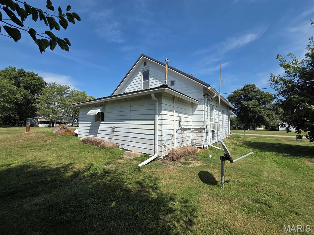 111 N Banner Street Property Photo 20