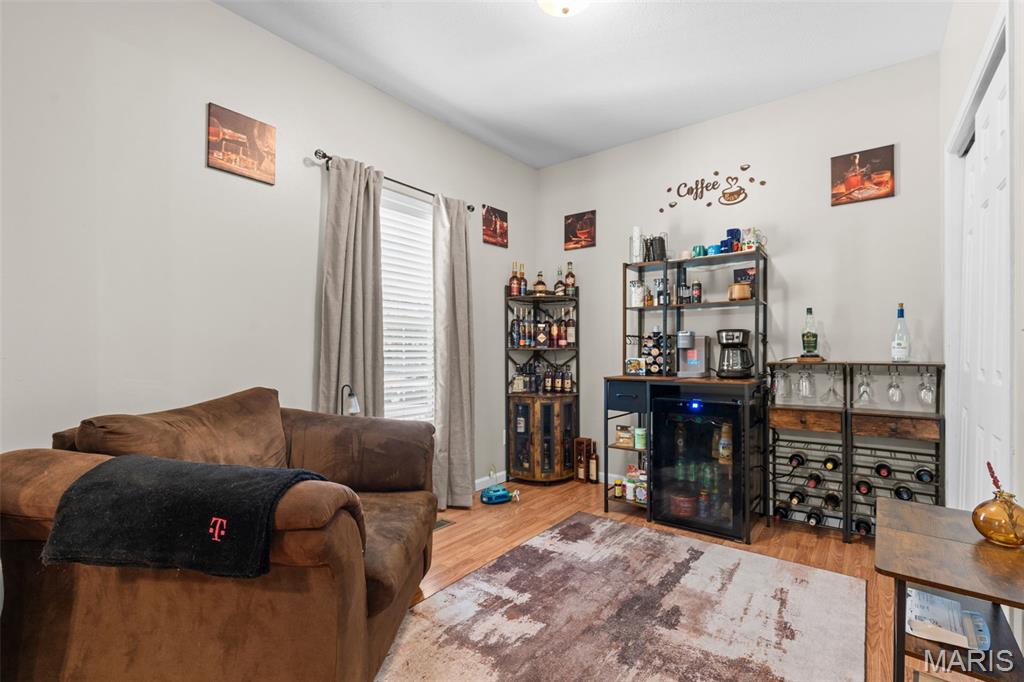 626 E 7th Street Property Photo 5
