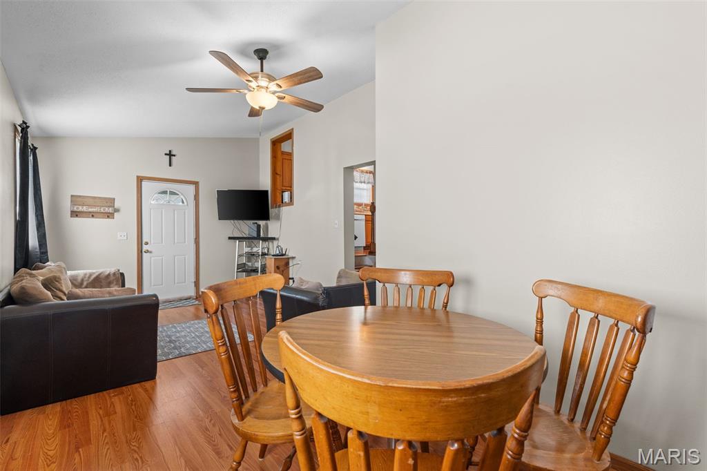 626 E 7th Street Property Photo 11