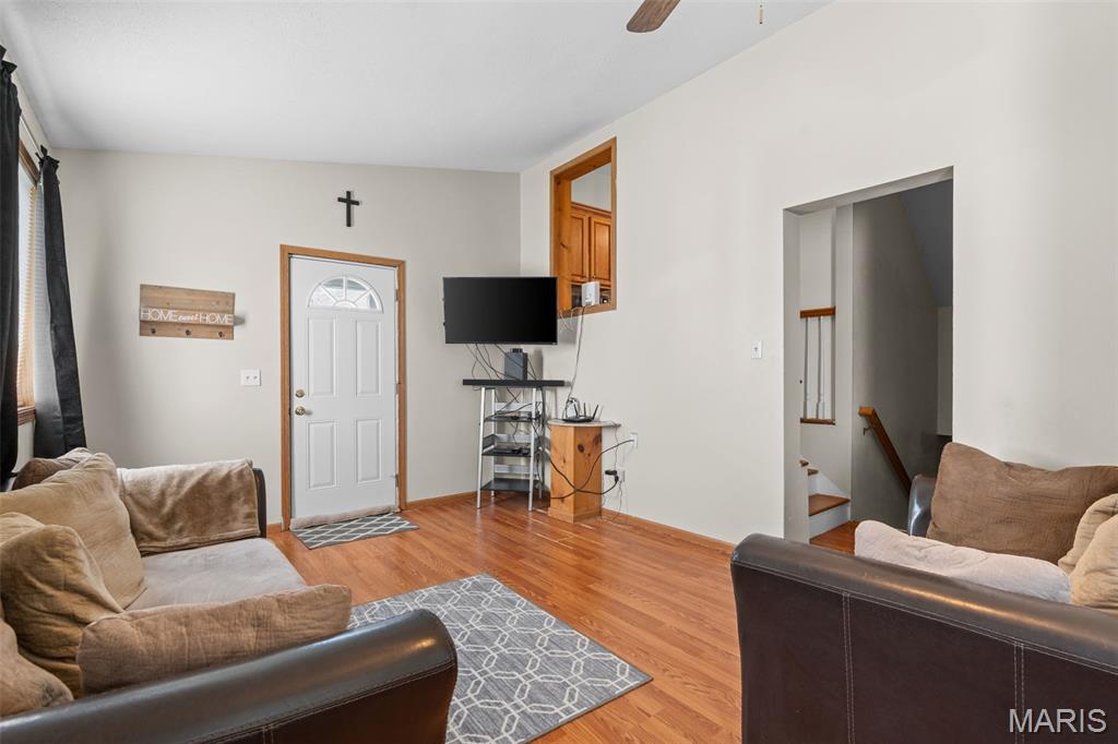 626 E 7th Street Property Photo 12