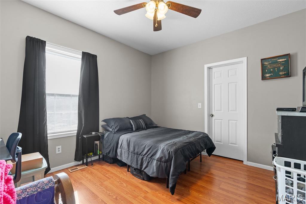 626 E 7th Street Property Photo 13