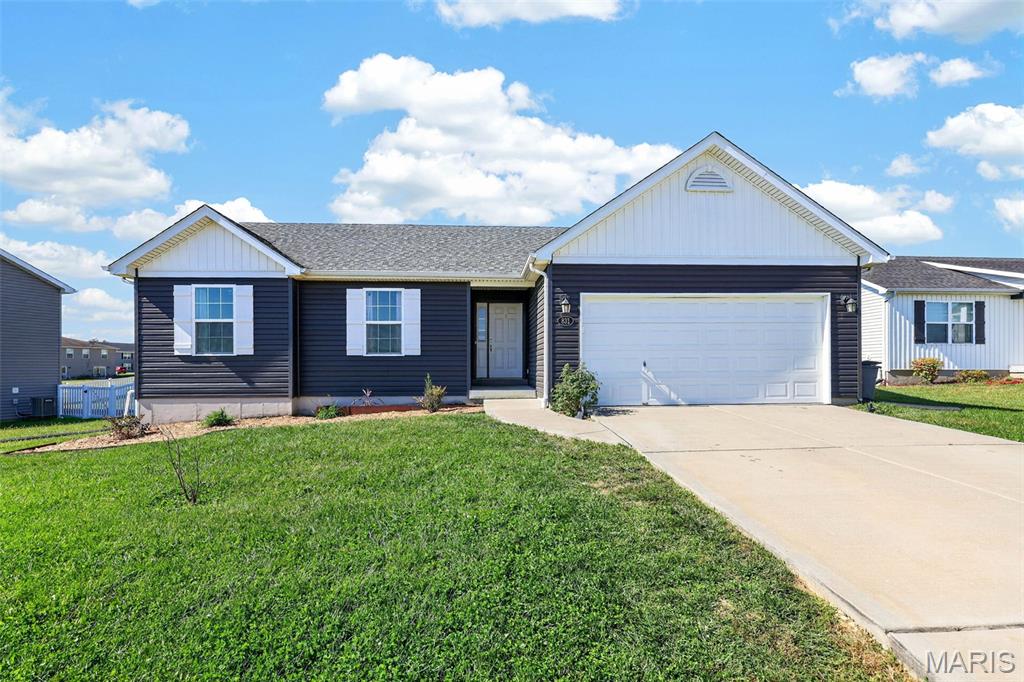 831 Warrior Ridge Drive Property Photo 1