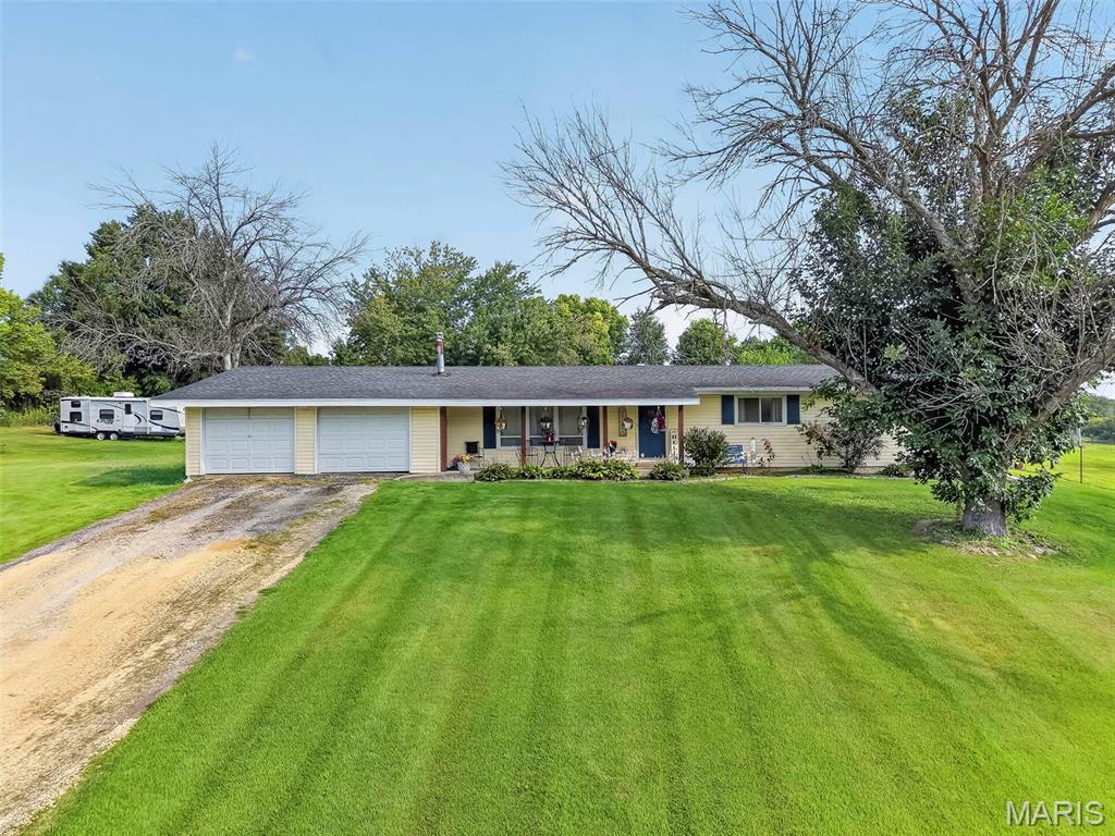 638 Elk Lick Spring Road Property Photo 4