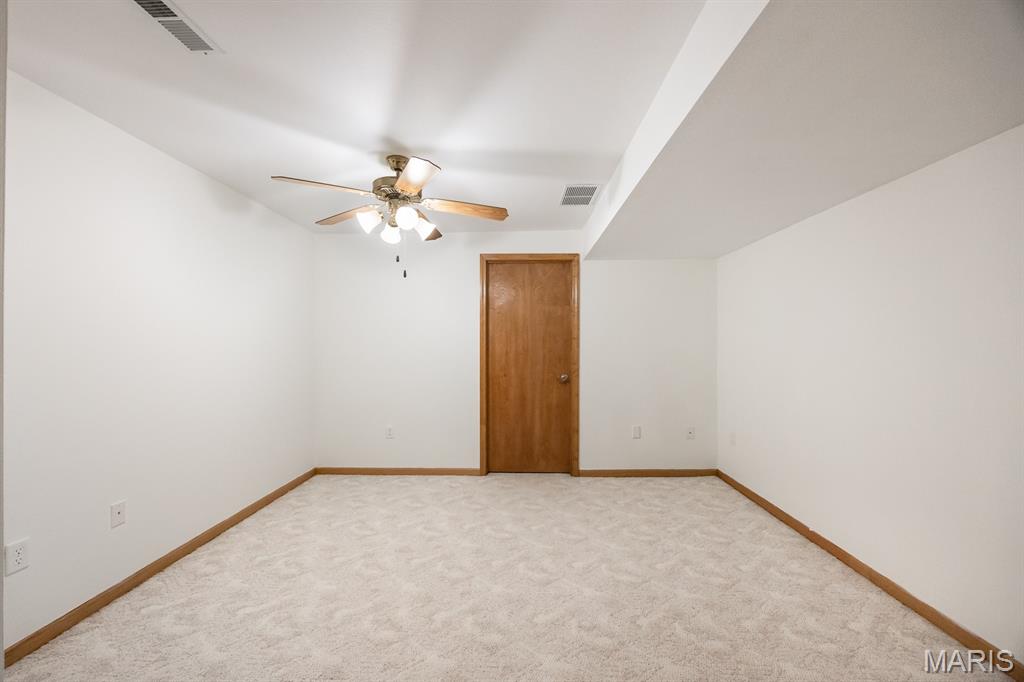 876 Clemson Avenue Property Photo 27