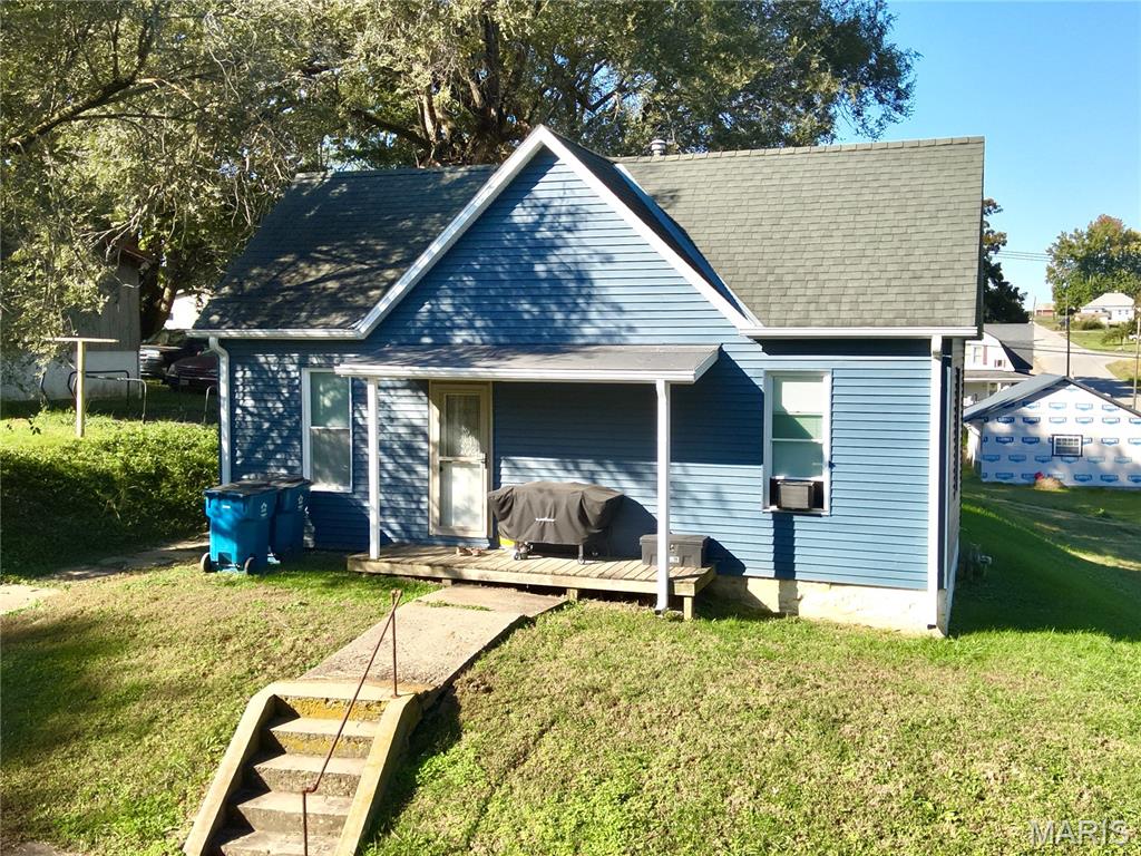 302 S 5th Street Property Photo 1