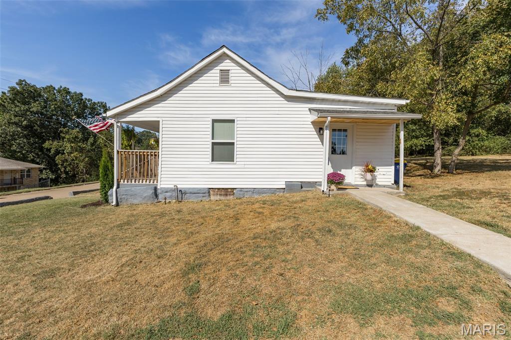 310 Donaldson Street Property Photo 4