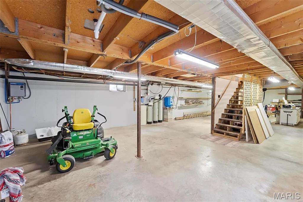 2741 Mullins Road Property Photo 24