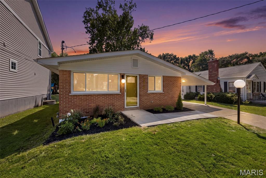 8816 Bridgeport Avenue Property Photo 1