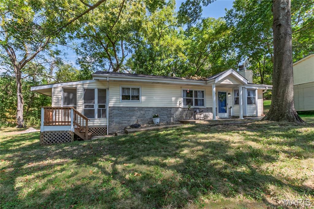 4291 Lakeview Drive Property Photo 1