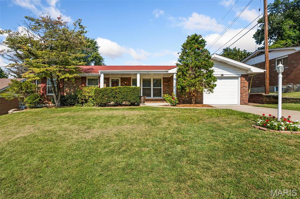 109 Meadowlark Lane Property Photo 1