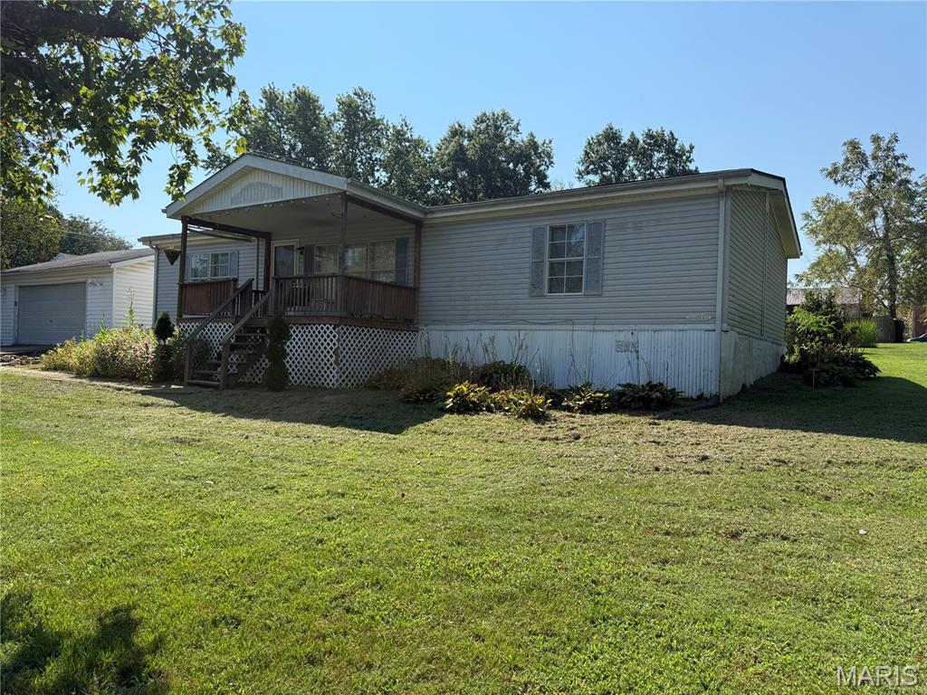 10 E 1st Street Property Photo 1