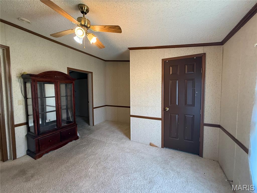 10 E 1st Street Property Photo 27