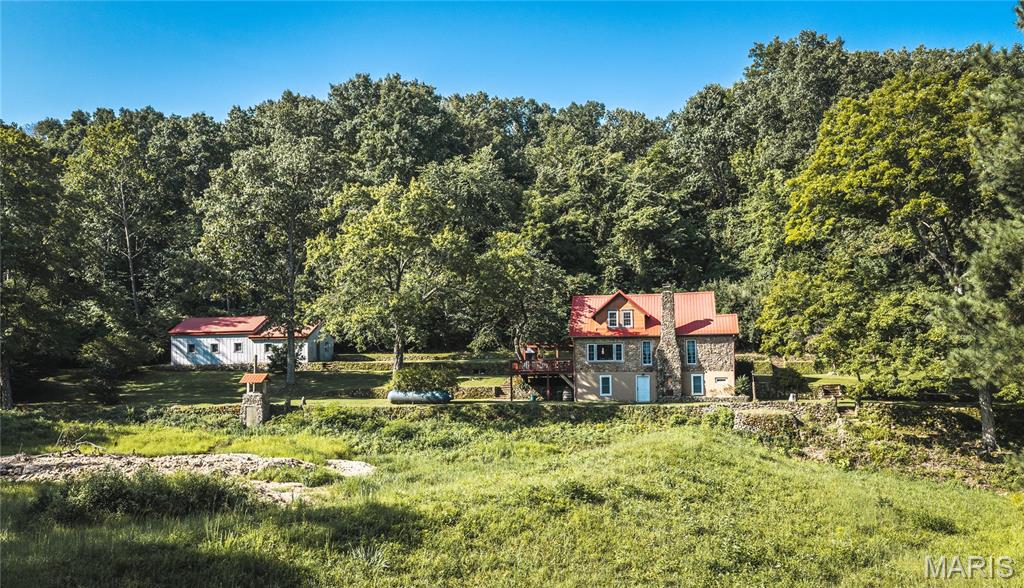 385 Highway V Property Photo 10