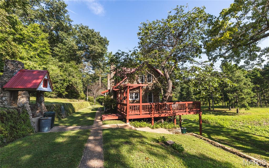 385 Highway V Property Photo 32