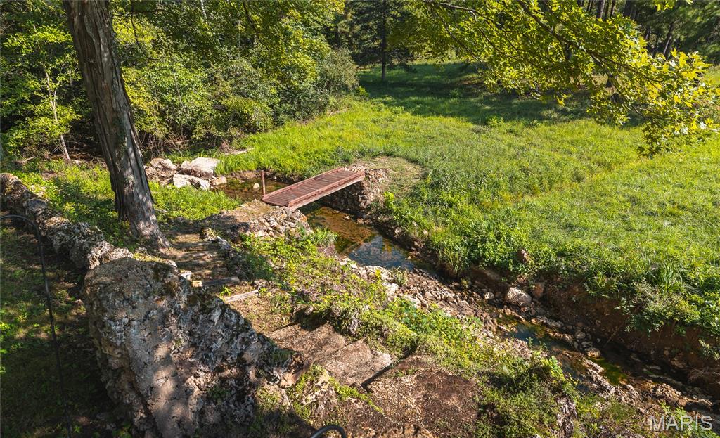 385 Highway V Property Photo 39