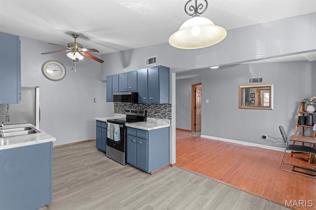 4132 Crestland Drive Property Photo 8