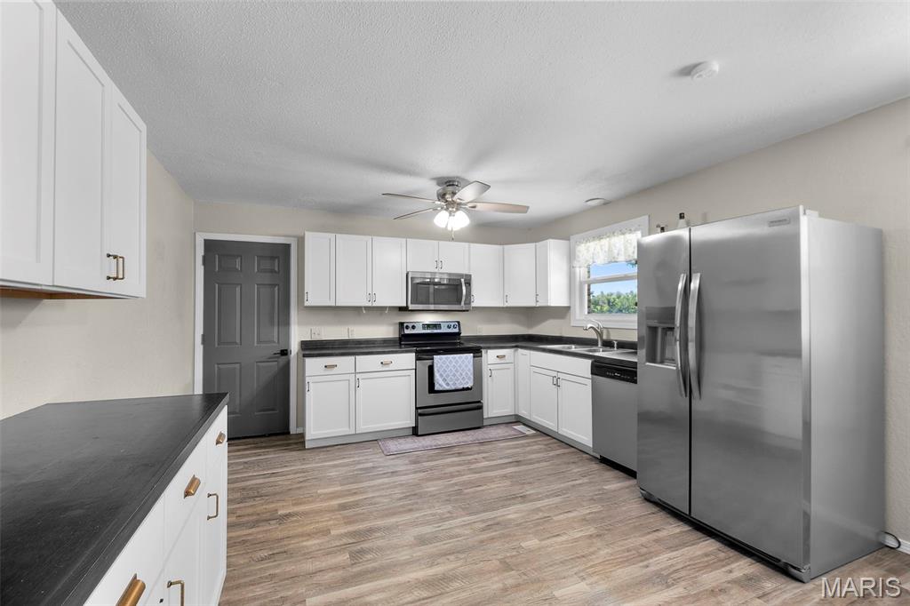 12 Jessie Street Property Photo 10