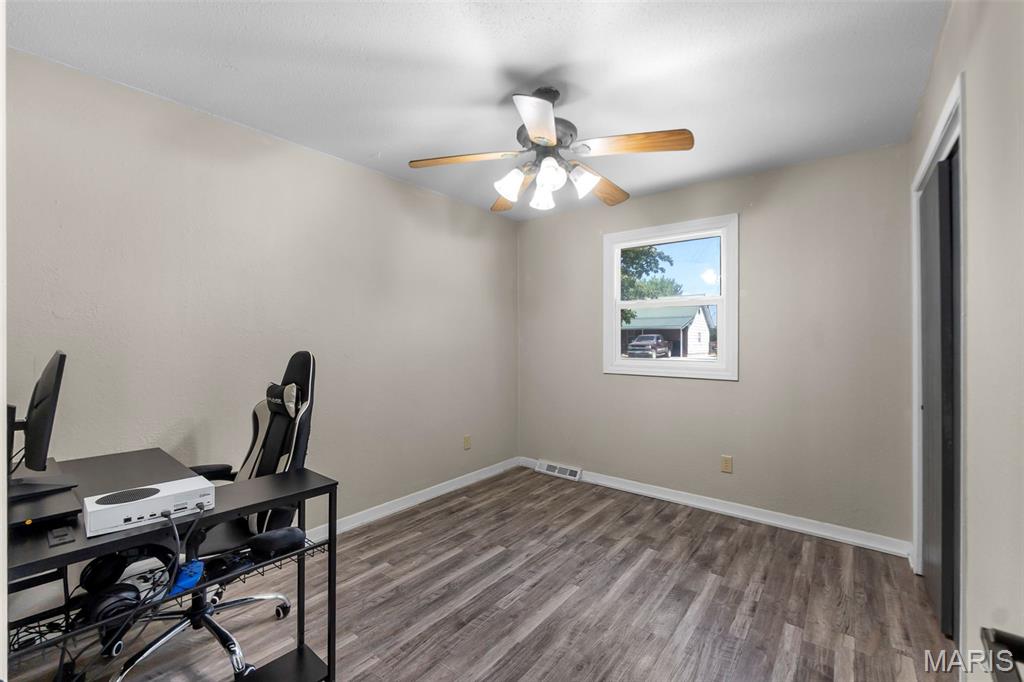 12 Jessie Street Property Photo 18