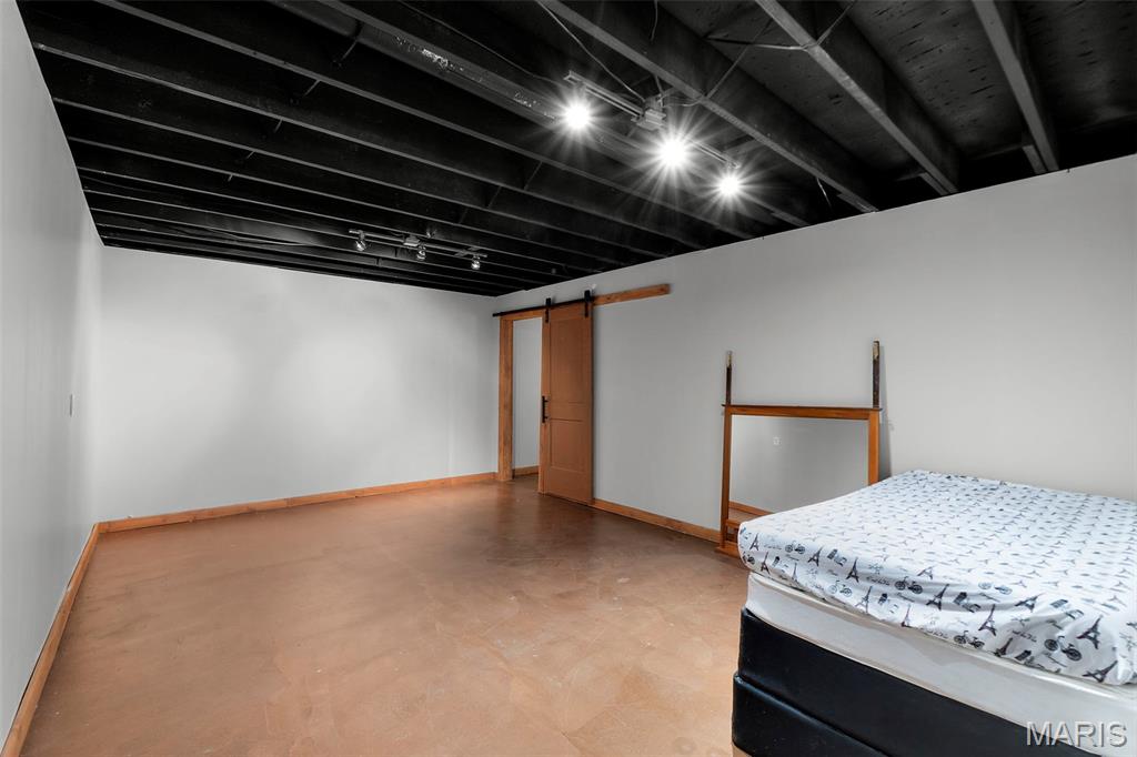 12 Jessie Street Property Photo 27