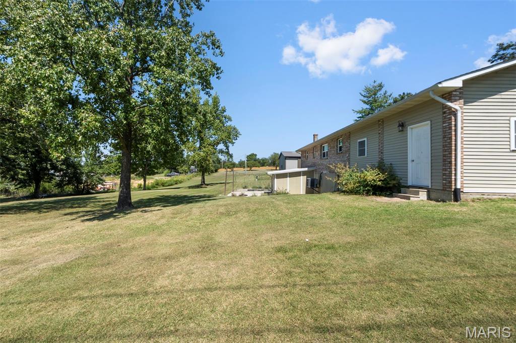 12 Jessie Street Property Photo 45
