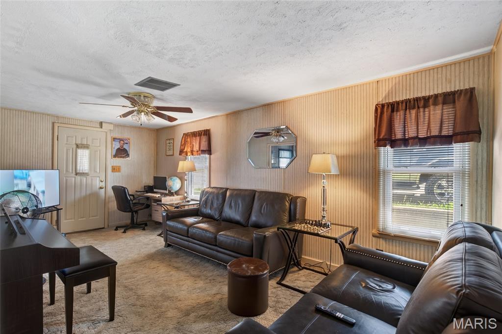 100 N Spilman Avenue Property Photo 8