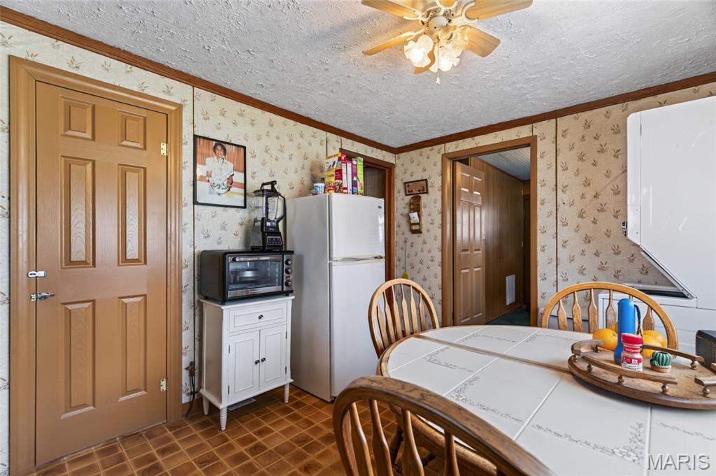100 N Spilman Avenue Property Photo 13