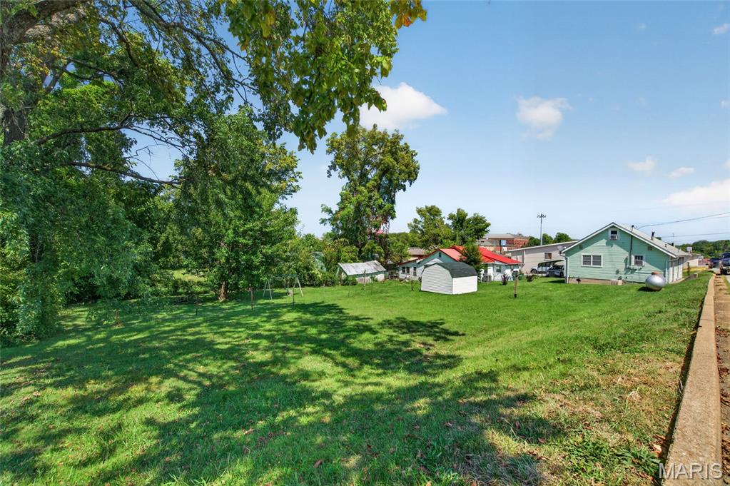 100 N Spilman Avenue Property Photo 33