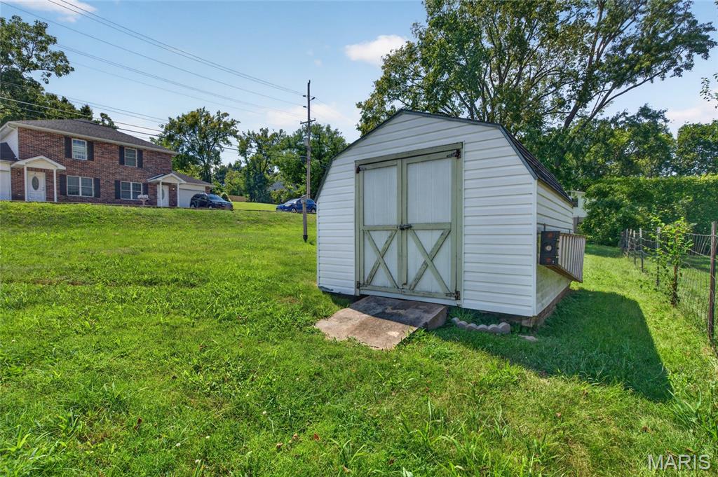 100 N Spilman Avenue Property Photo 36