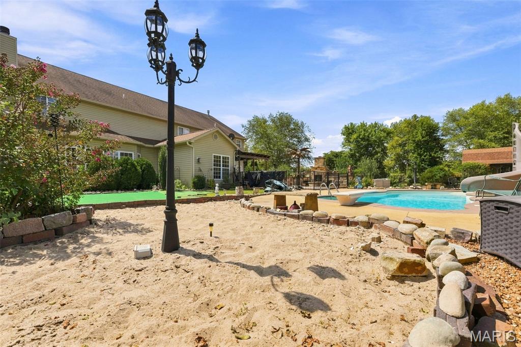 5025 Edinburg Court Property Photo 40