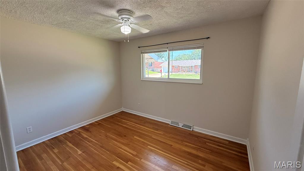 10830 Atterbury Drive Property Photo 10