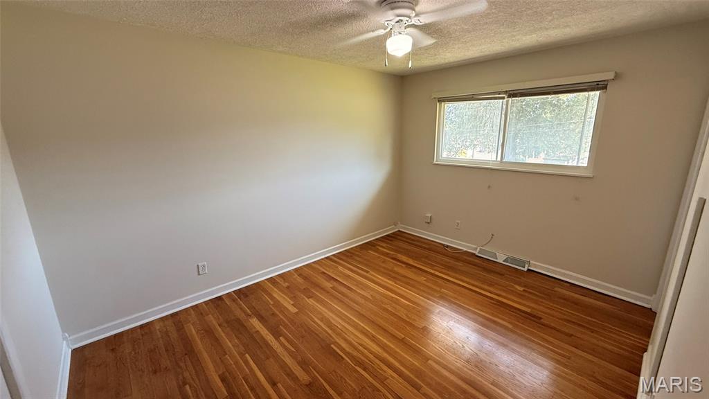 10830 Atterbury Drive Property Photo 14