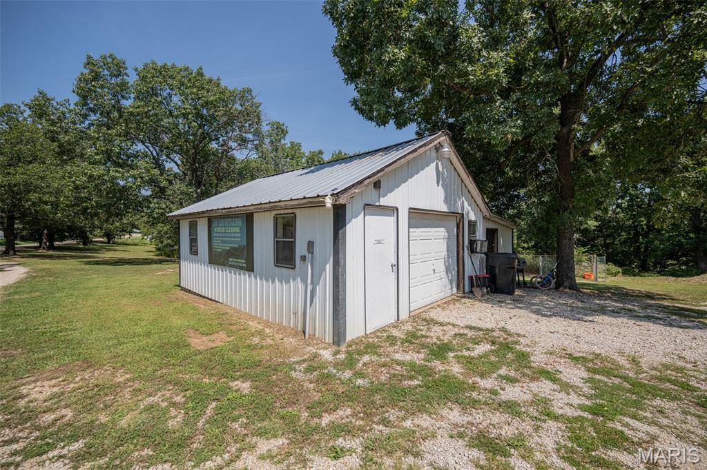 301 Pleasant Avenue Property Photo 41
