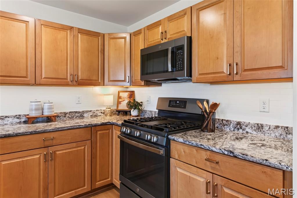 636 Eisenhower Boulevard Property Photo 12