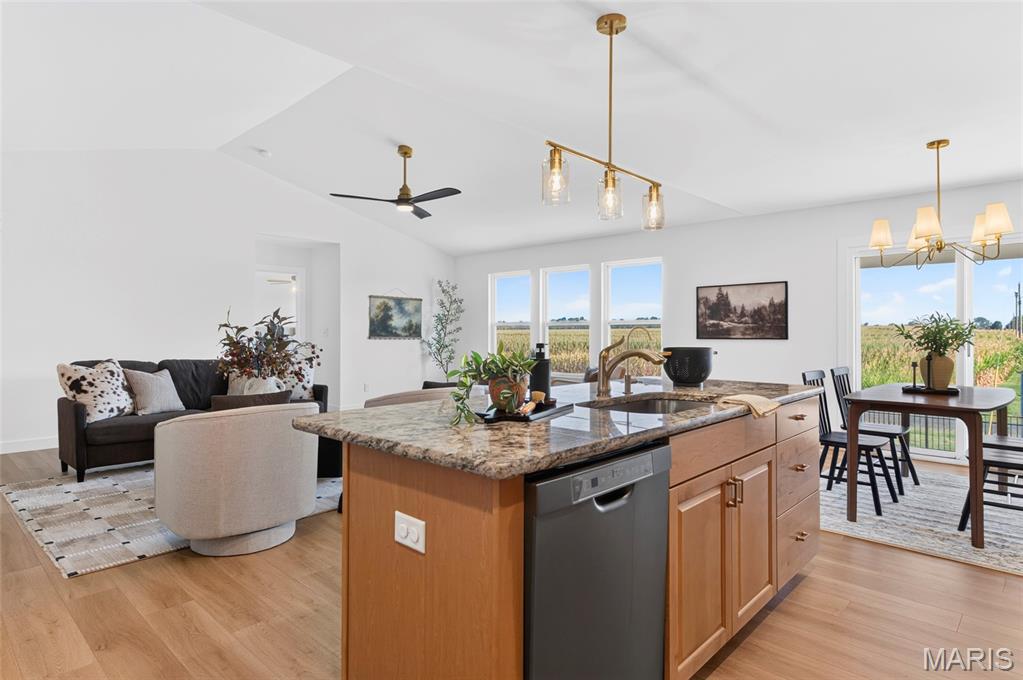 636 Eisenhower Boulevard Property Photo 13