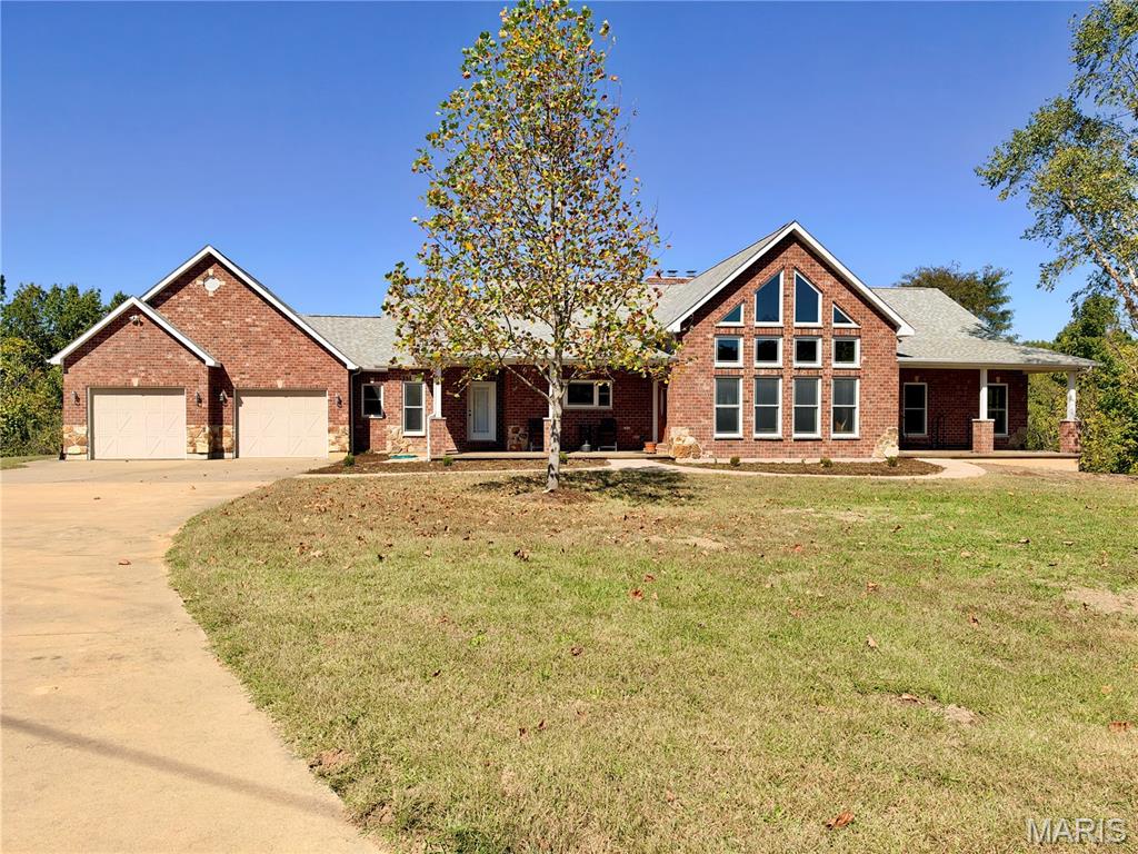 2886 Highway N Property Photo 1