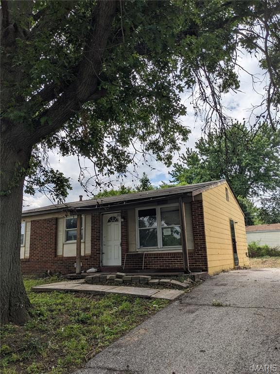 10333 Castle Drive Property Photo 1