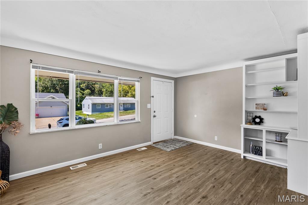 10 Valley Road Property Photo 13
