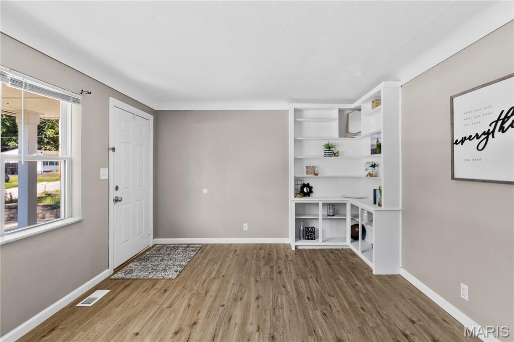 10 Valley Road Property Photo 14