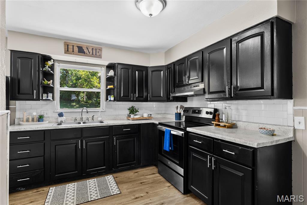 10 Valley Road Property Photo 15