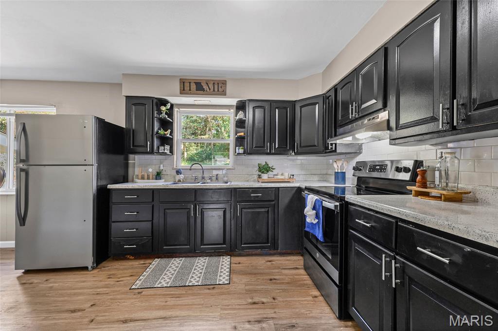 10 Valley Road Property Photo 18