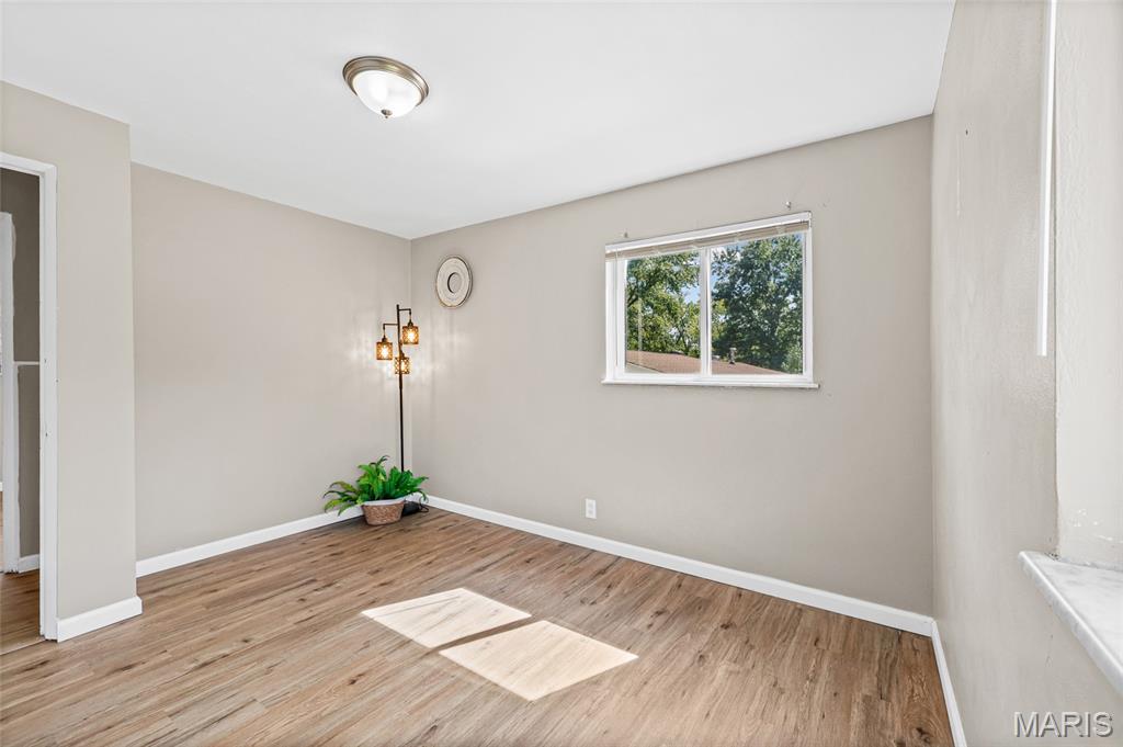 10 Valley Road Property Photo 42