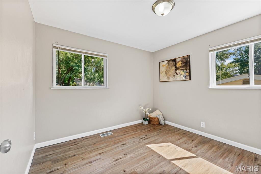 10 Valley Road Property Photo 44