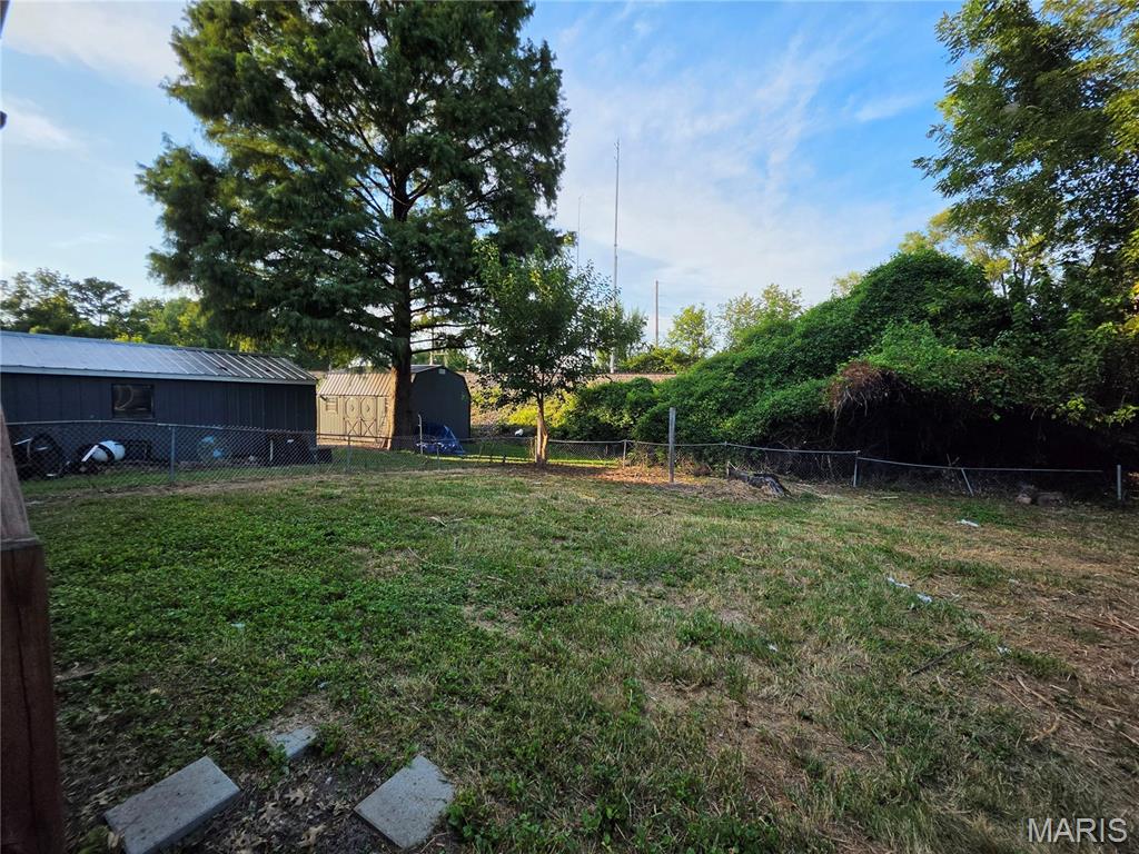 7 2nd Street Property Photo 5